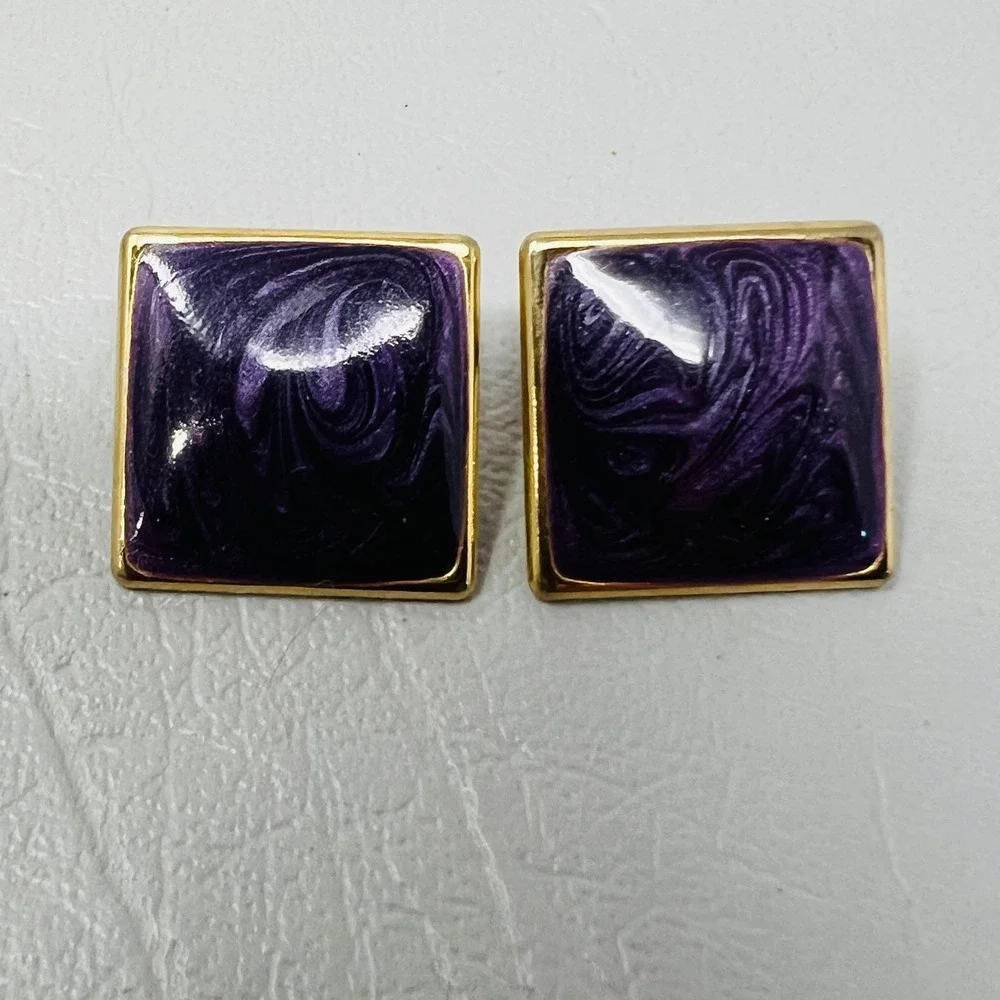Vintage‎ Purple Swirl Enamel Square Stud Earrings Gold Tone Post Backs